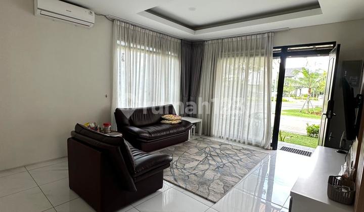 Rumah Dua Lantai Full Furnish Kota Baru Parahyangan Rumah Dua Lantai Full Furnish Kota Baru Parahyangan