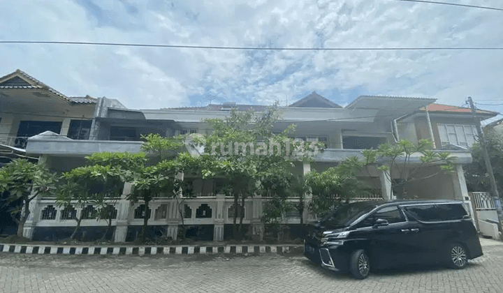 Semi Furnish Luas 400an Sidosermo Siap Huni One Gate System 1