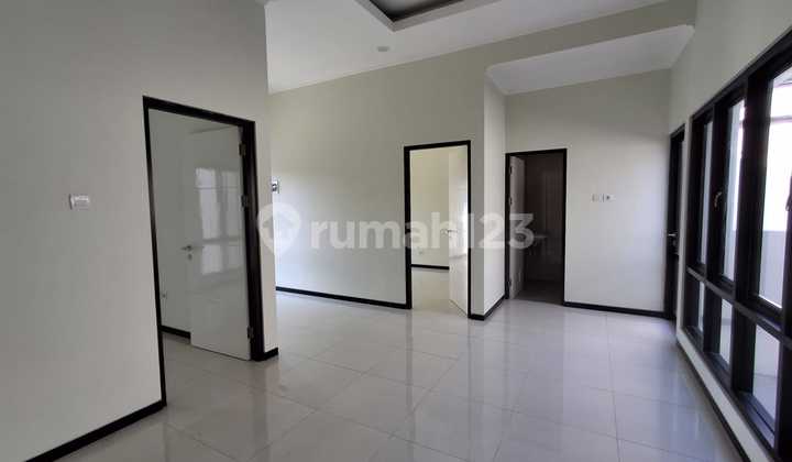 Rungkut Medokan Near UPN New Elite Modern Environment Fresh 2-Storey One Gate System 2