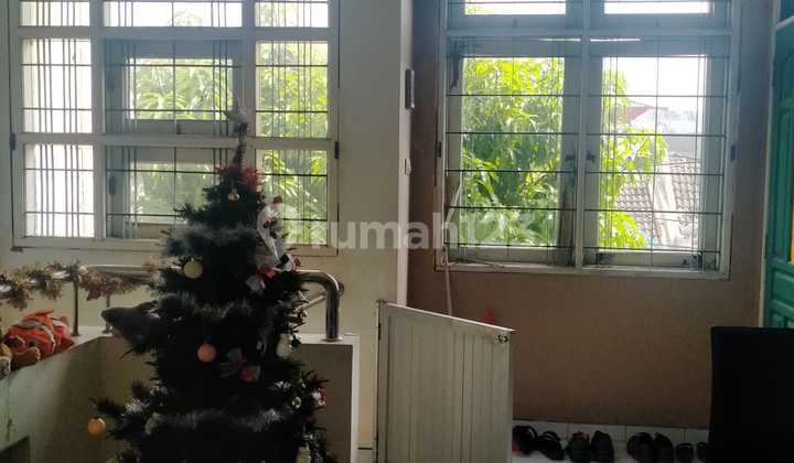 Dijual Rumah Karang Empat Timur Cocok untuk Kantor, Usaha