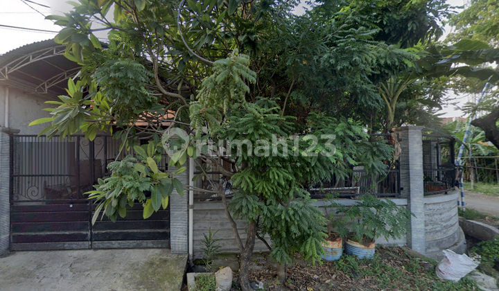 Rumah Hook Medokan Asri Strategis Dekat Upn, Merr 1