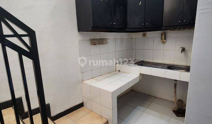 Rumah Kutisari Siap Huni 2 Lantai Dekat Petra 2