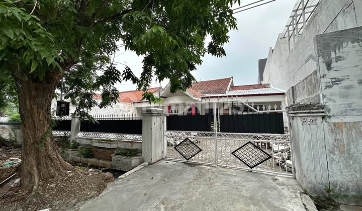 Disewakan Raya Kendangsari Cocok Usaha Jalan Kembar Strategis Dekat UBAYA 1