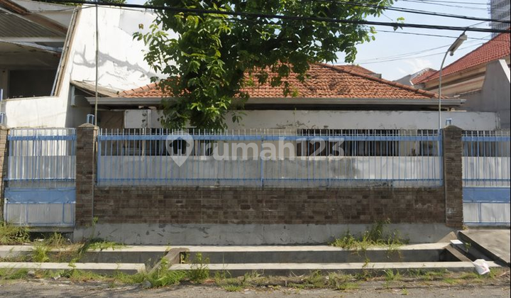 Dharmahusada City Center House Needs Renovation Suitable for Strategic Business 1