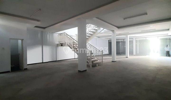 Ruko di Thamrin 2 lantai Bagus Siap Pakai 7