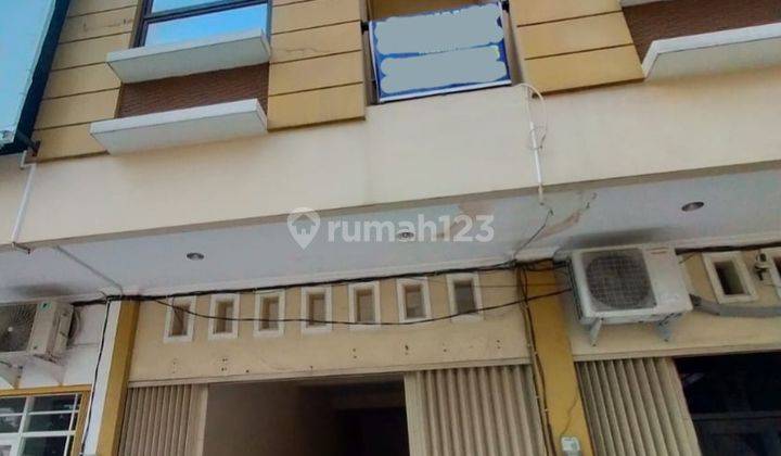 Ruko siap Pakai di daerah Tembalang Parkir Luas