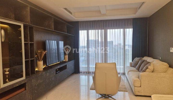 Apartement Tentrem Pusat Kota 3 BR Furnished Mewah 1