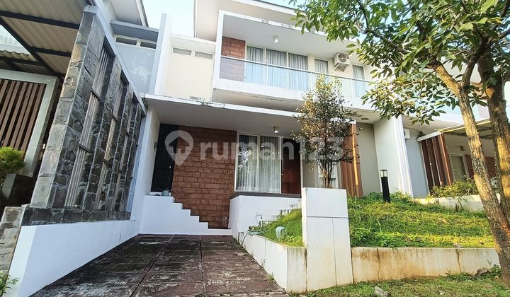 2-Story House Ready to Occupied, Minimal Renovation. 1