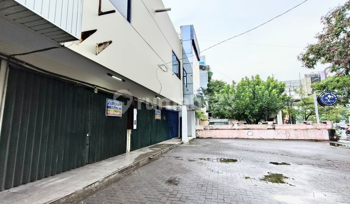 Ruko 2 LT Siap Pakai Cocok untuk Kantor,Bank,Asurans 2