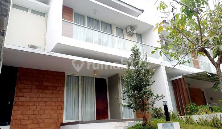 2-Story House Ready to Occupied, Minimal Renovation. 2