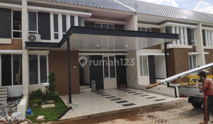 Rumah dekat The Park Mall lingkungan elit 1