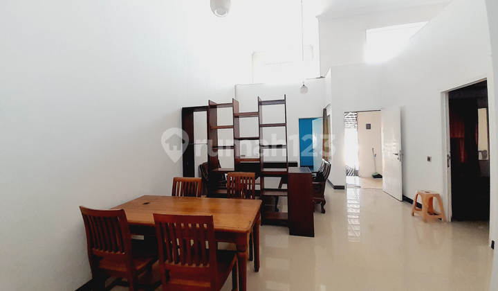 Single-Story House at Bukit Wahid, West Semarang