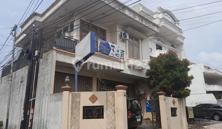 Central City House One Step to Citraland Mall 1