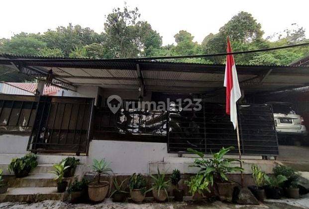 Rumah sejuk di Gombel Semarang Selatan SHM  1