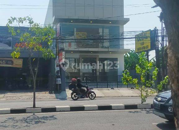 Ruko 2 lantai Semarang Timur SHM Bagus Strategis 2