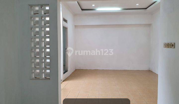 Rumah Sewa Nyaman Sejuk di Tembalang Semarang Selatan 9