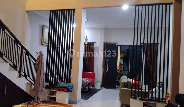 Rumah cantik full furnish 2 Lantai di Grahapadma Semarang Barat 2