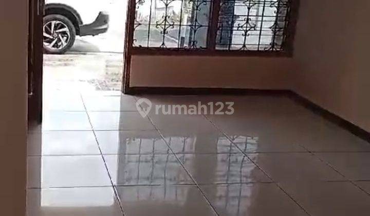 Rumah 1 lantai dekat kampus Akademi  Gizi  SHM Pedurungan  Semarang Timur 2