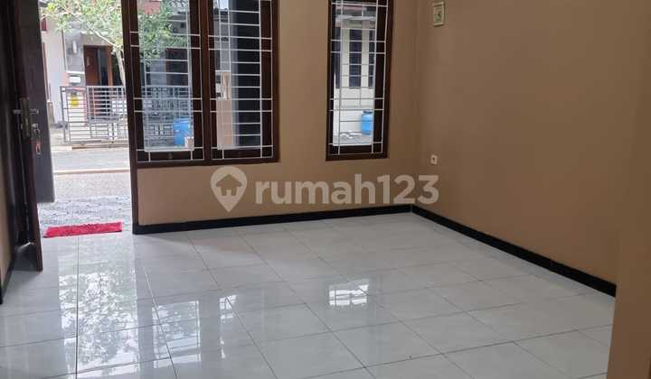 Rumah Cantik Siap Huni 5 Menit Ke Kampus Undip Tembalang 2