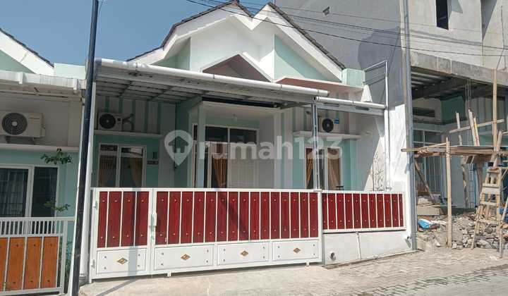 Ready-to-Use Furnished House for Rent in Tembalang 2