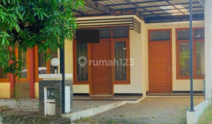 Rumah Mewah Fully Furnished Di Banyumanik Semarang 1