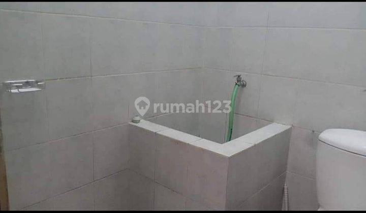 Rumah 2 Lantai Semi Furnish Dekat Sekolah Al Azhar Banyumanik 2