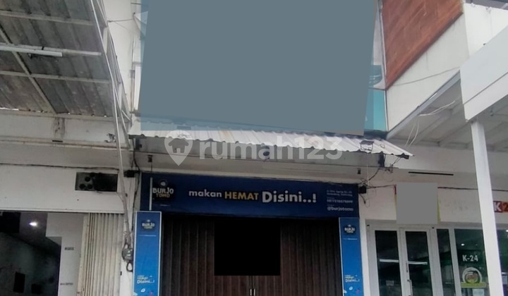 For Rent 2-Story Shophouse Strategic Location 1