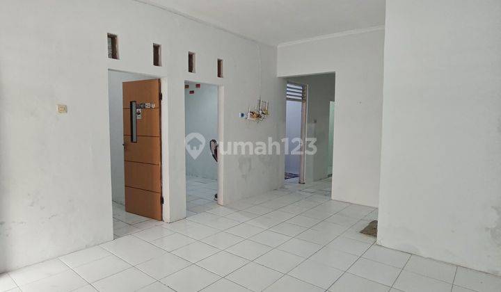 Disewakan Rumah 5 Kamar Tidur Di Pedurungan Semarang Timur 2