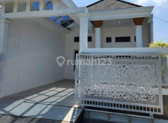 Rumah Modern Semi Furnish Di Pedurungan Semarang Timur 2