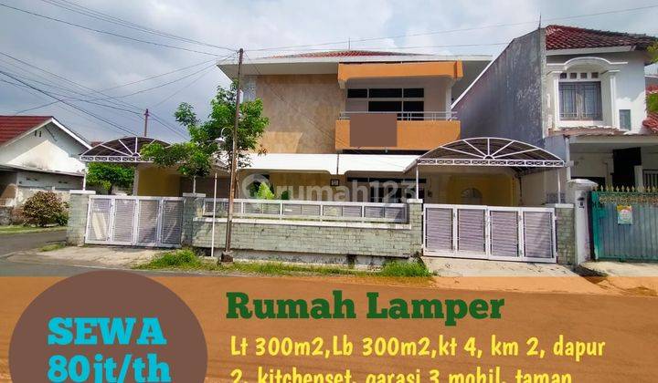 Disewakan Rumah Tengah Kota Dekat Javamall Semarang 1