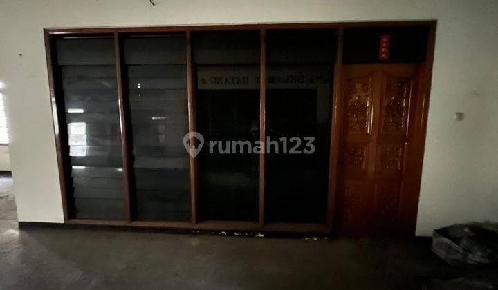 Ruko di tengah kota konstruksi jati semua 4