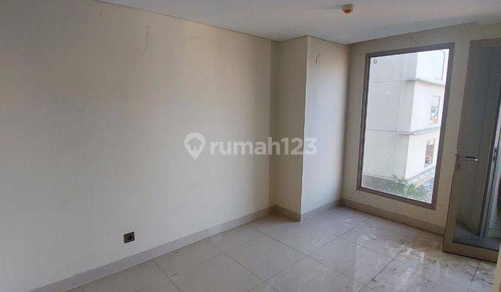 Apartemen Marquis De Lafayette 3 Kamar Tidur Unfurnished Bagus 1