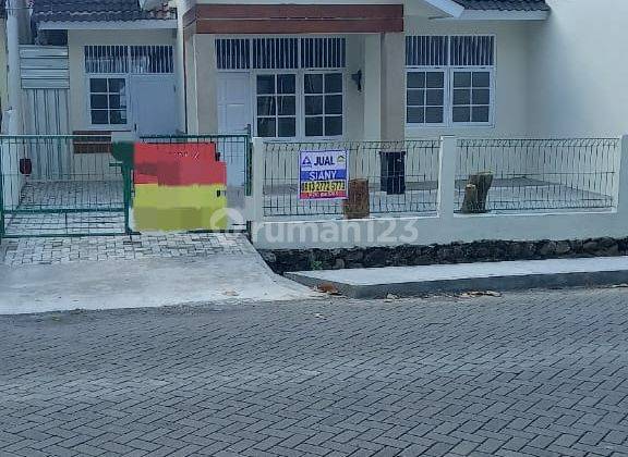 Jual rumah baru renov di pucang gading semarang 1