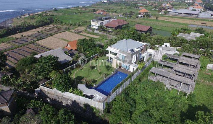 Jual Rumah Mewah ada Kolam Renang di Ketewel Bali dengan Beach View Nusa Penida dan Sanur 2