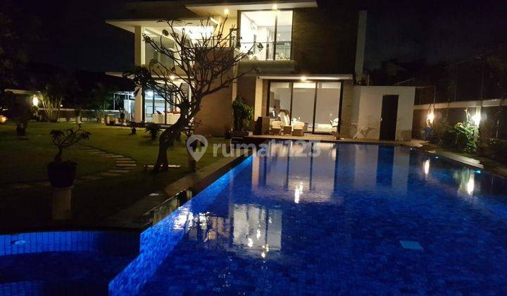 Jual Rumah Mewah ada Kolam Renang di Ketewel Bali dengan Beach View Nusa Penida dan Sanur 1