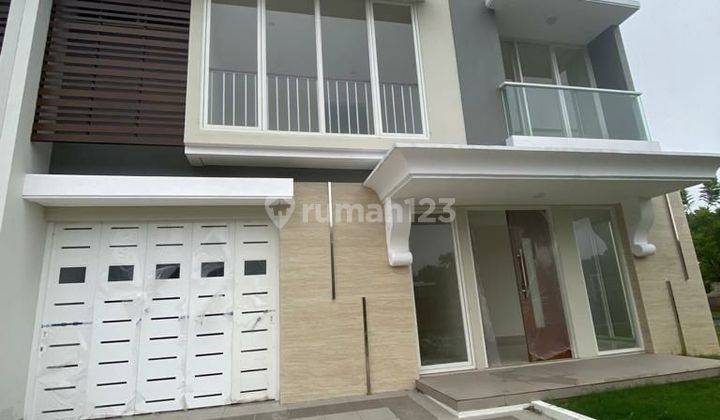 Jual Rumah Mewah di Victoria Valley BSB 1