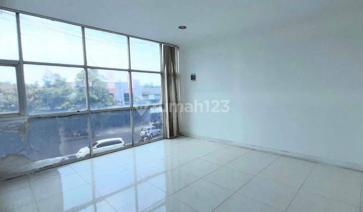 Sewa Ruko Bagus 3 Lantai Di Jalan Raya Ngaliyan Semarang 2