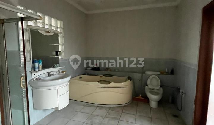 Quick Sale Luxury House In Ambarawa 2