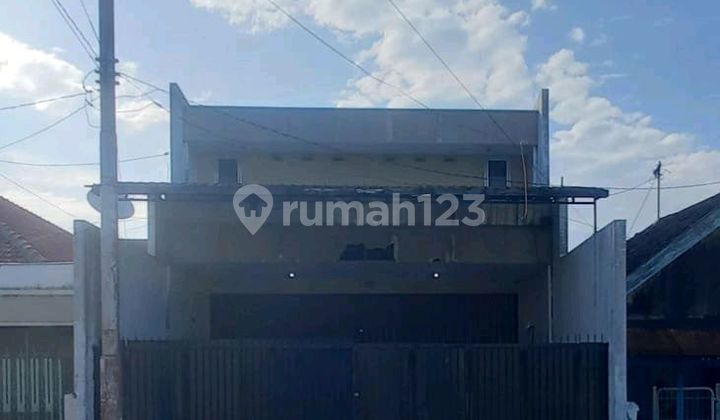 Warehouse Rent in Downtown Semarang 1