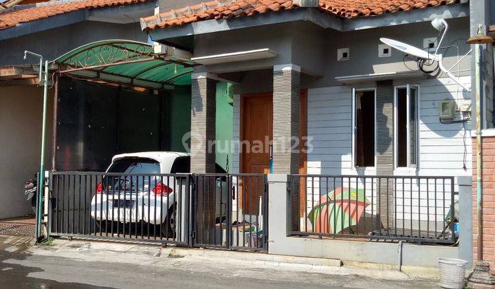 Rumah Minimalis Di Banyumanik 1