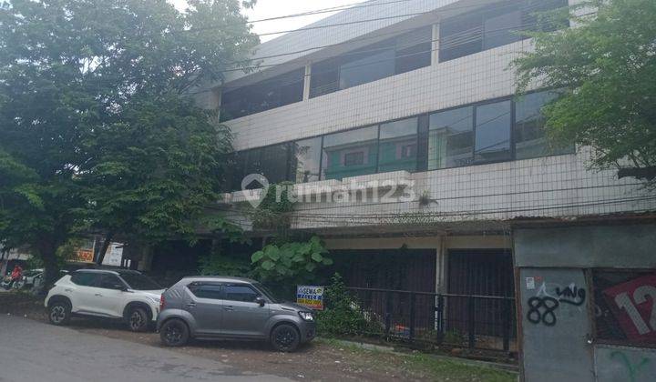Ruko 3 lantai tengah kota semarang 1