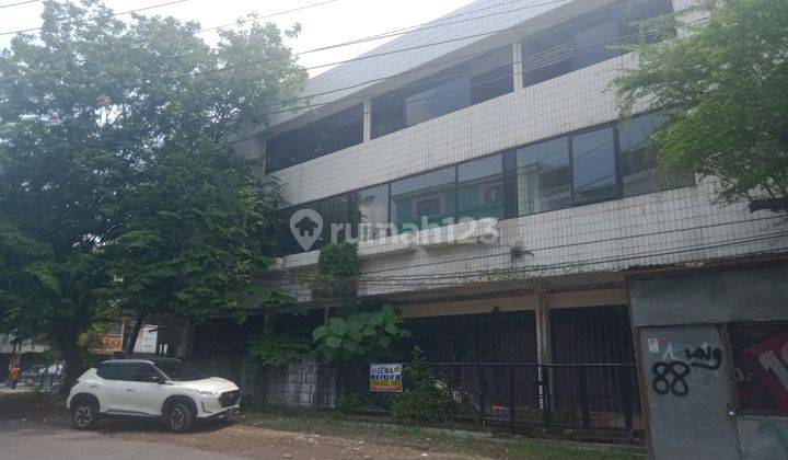 Ruko 3 lantai tengah kota semarang 2