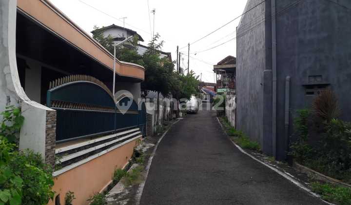 Rumah siap pakai di semarang timur  5