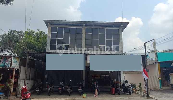 2-Story Shop House in Salatiga 2-Story Shop House in Salatiga