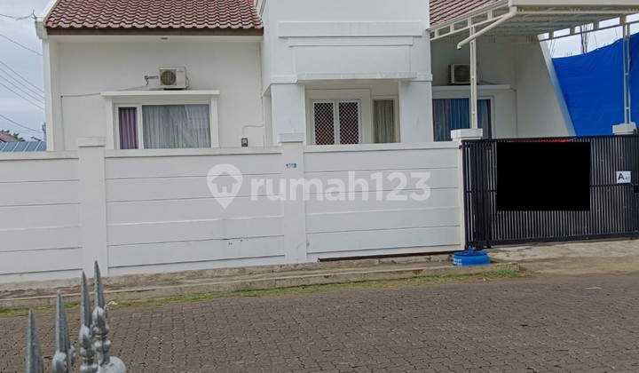 Rumah Cantik Di Puri Anjasmoro 1