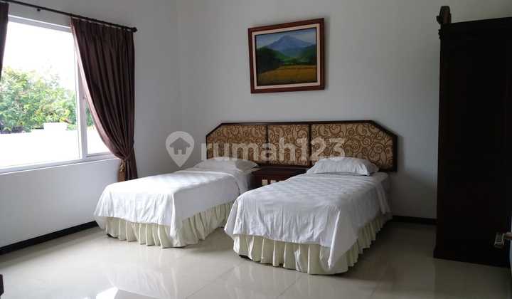 Rumah Cantik Di Puri Anjasmoro 2