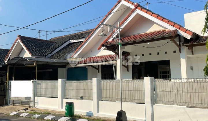 Nice House In Banyumanik 1