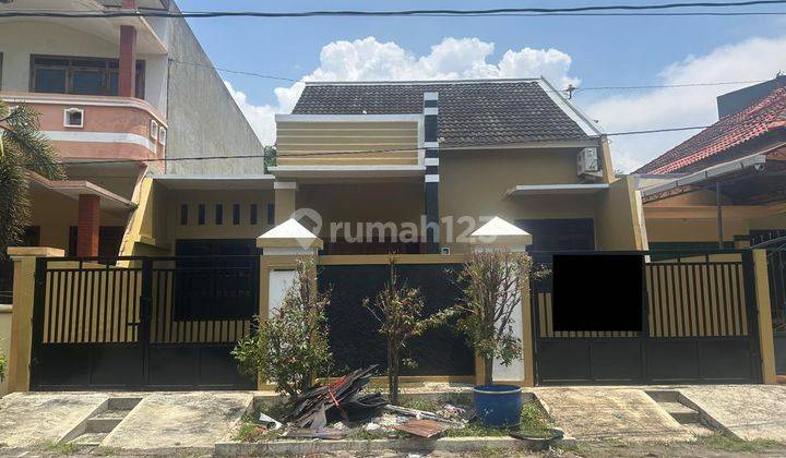 Rumah Tengah Kota 1