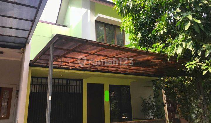 Rumah Asri Dgn Halaman Luas di C. The Icon, Sampora BSD  1