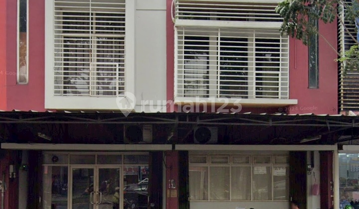 ...... Lowest Price ..... For Sale 2-Story Attached Shophouse Ready to Occupancy via Government Auction Cash Only at Regia Boulevard Shophouse Bintaro Block RB2, Pondok Kacang Barat, South Tangerang 2